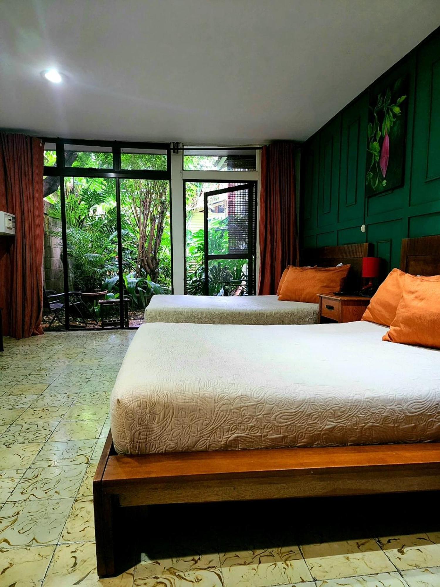Hotel Aranjuez San José Pokoj fotografie
